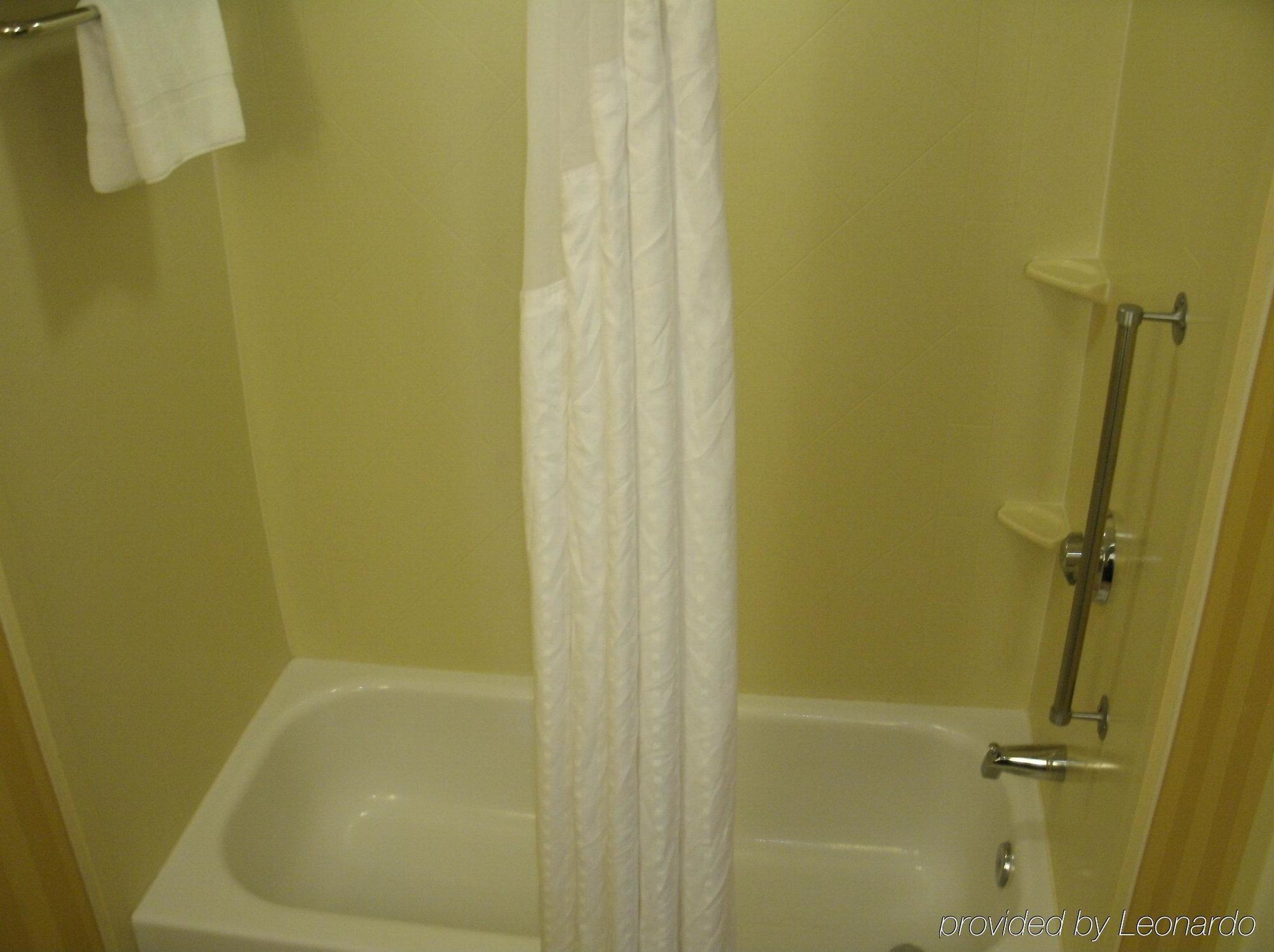 Holiday Inn Rocky Mount I-95 @ Us 64 By Ihg Екстер'єр фото