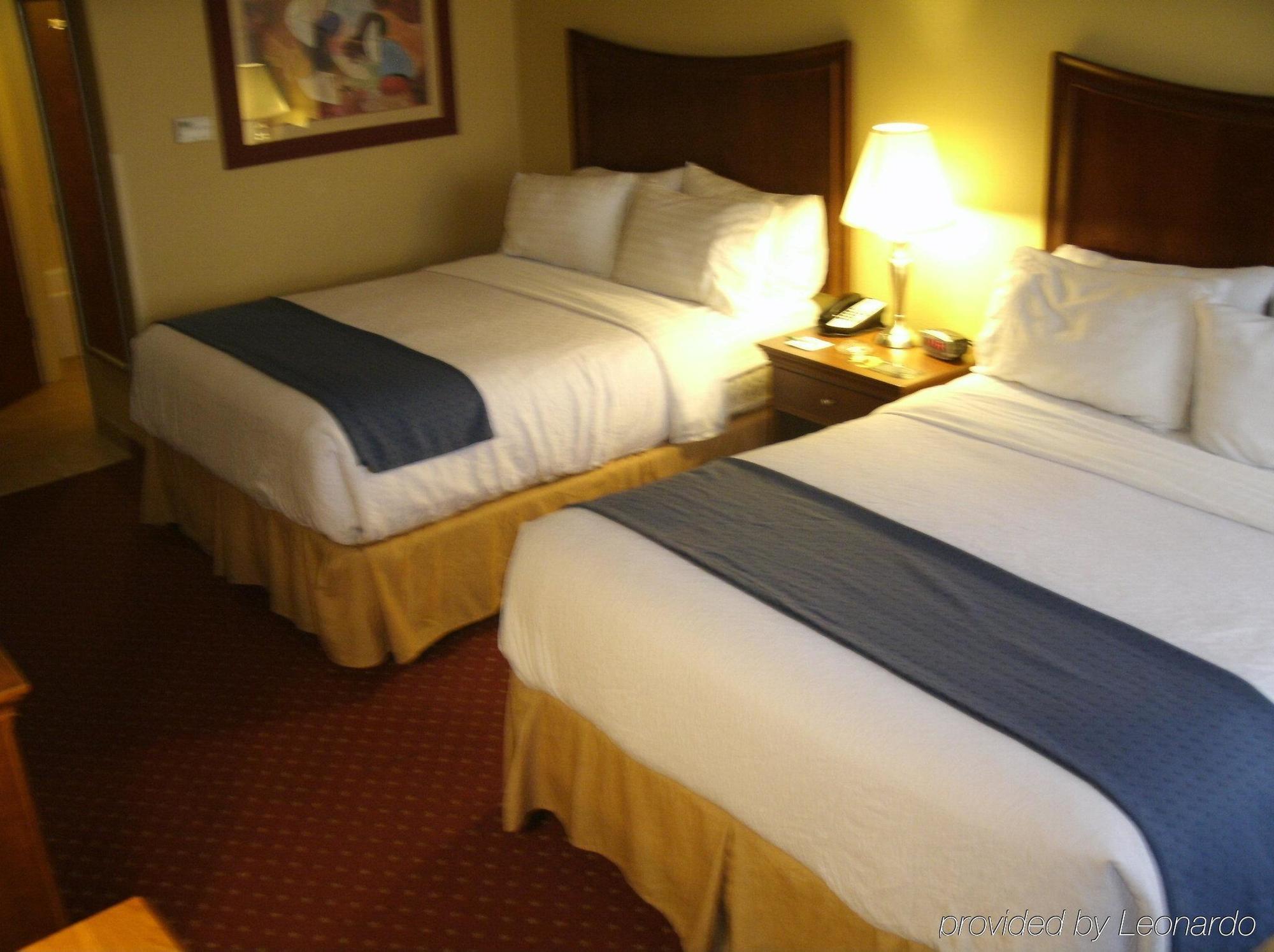 Holiday Inn Rocky Mount I-95 @ Us 64 By Ihg Екстер'єр фото